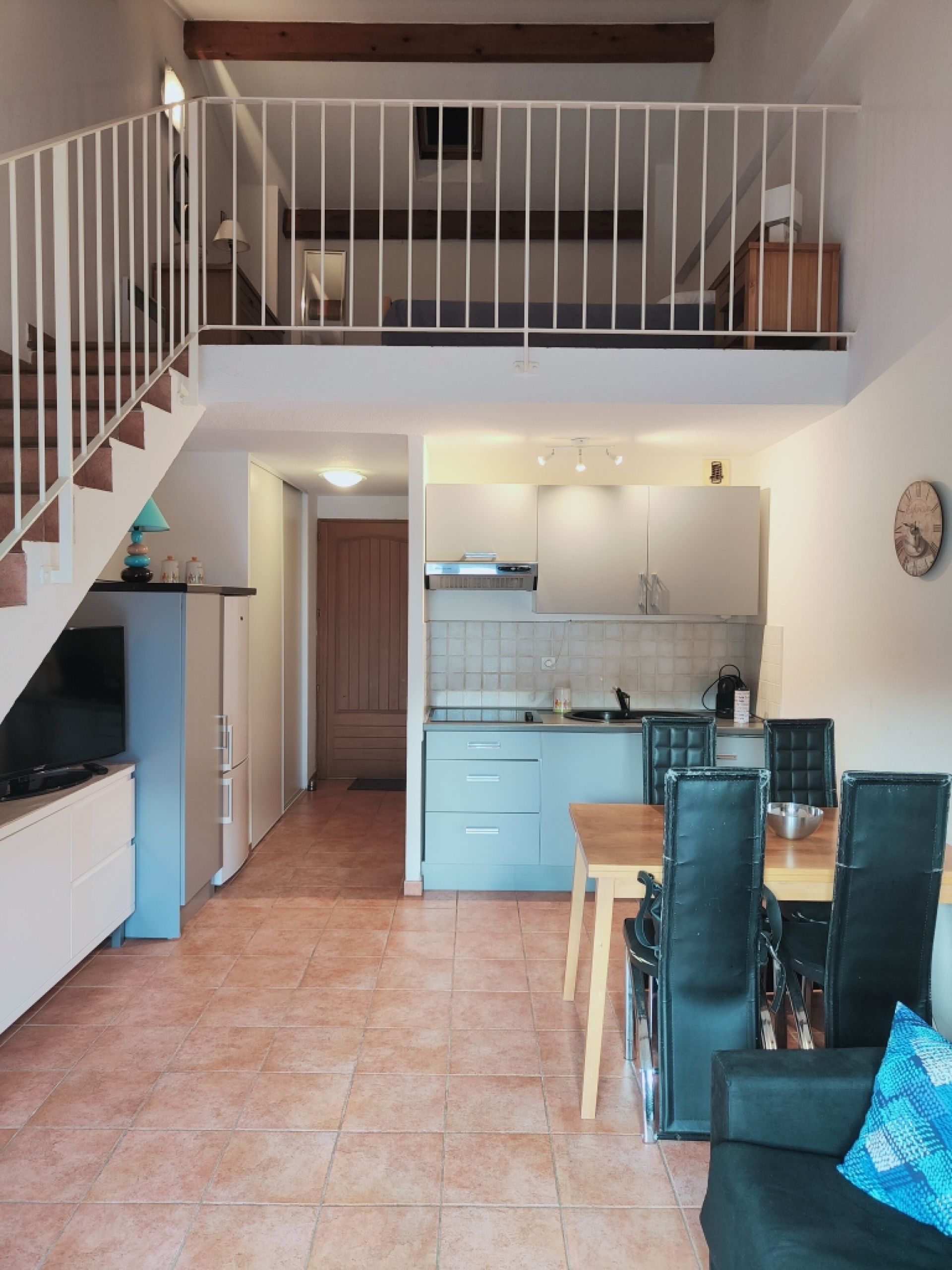 Appartement type 2 dans résidence avec piscine